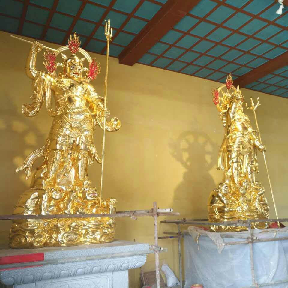 佛像贴金的特色及优点