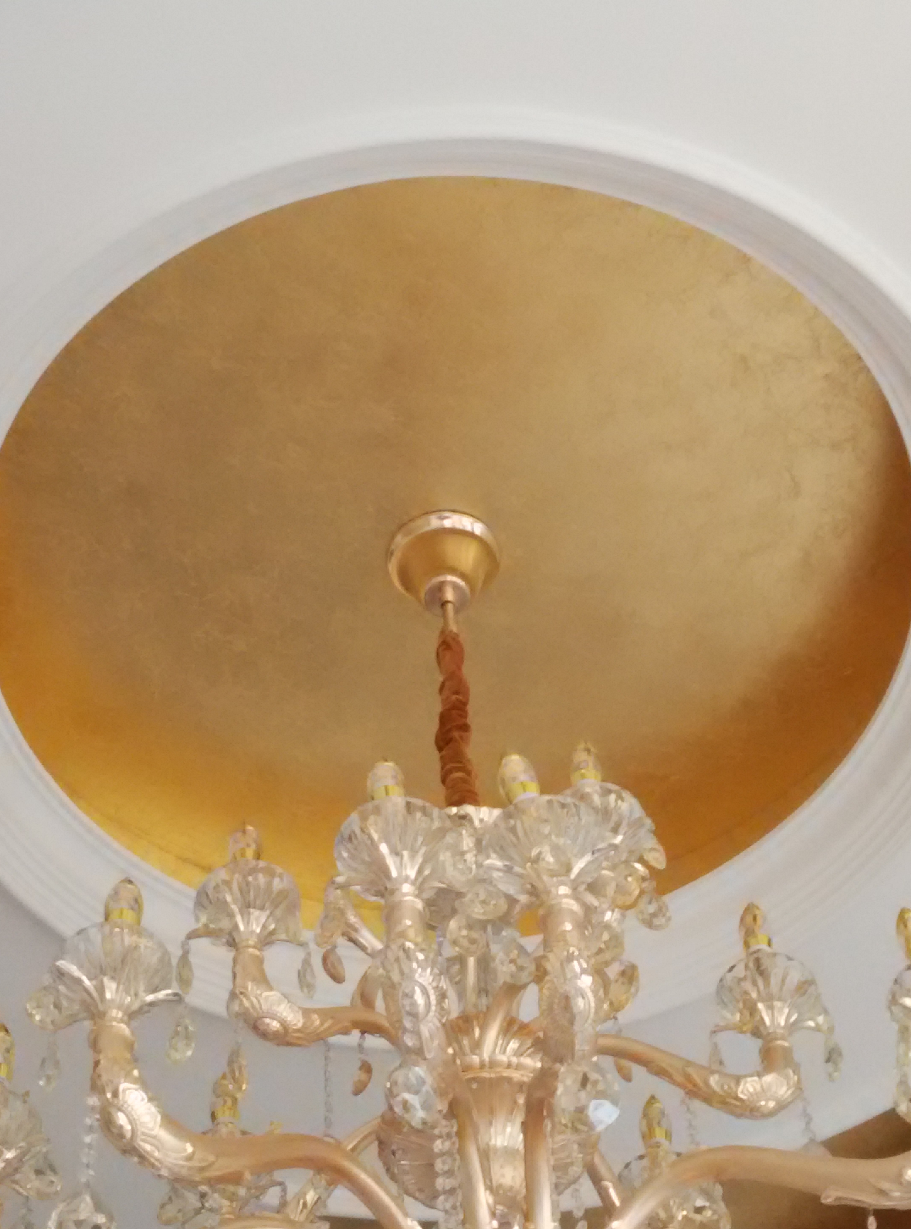 金易贴金与您说“富而不贵是种痛”！